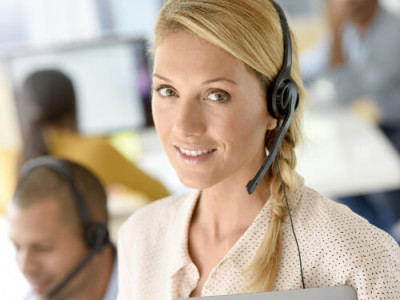 Popular call centre metrics and KPIs A female call centre manager revealin her 10 most popular call centre metrics and KPIs